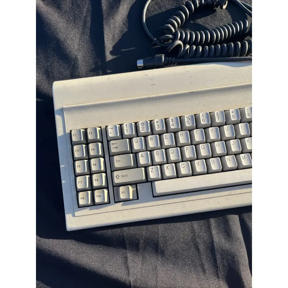 BTC-5060 Vintage Mechanical Keyboard BTC Professional Keyboard Series F21